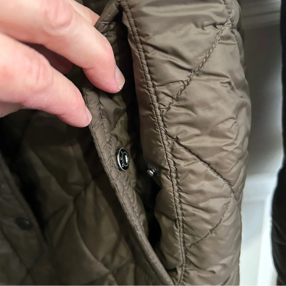 Great used condition Weatherproof lightweight quilted puffer midlength coat sz M - Picture 3 of 8